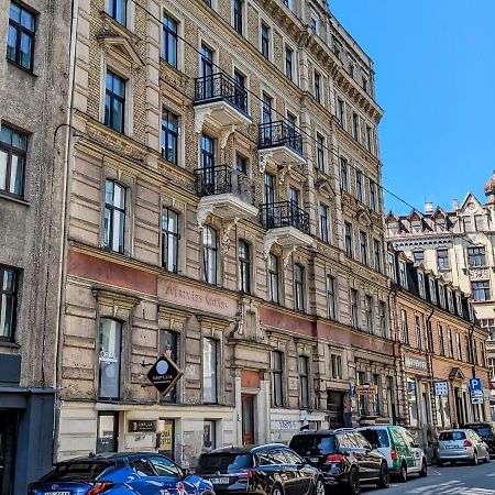 Perfectly Central Apartment 5 Min To Old Town & Art Noveau. Riga Eksteriør billede