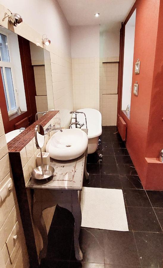 Perfectly Central Apartment 5 Min To Old Town & Art Noveau. Riga Eksteriør billede